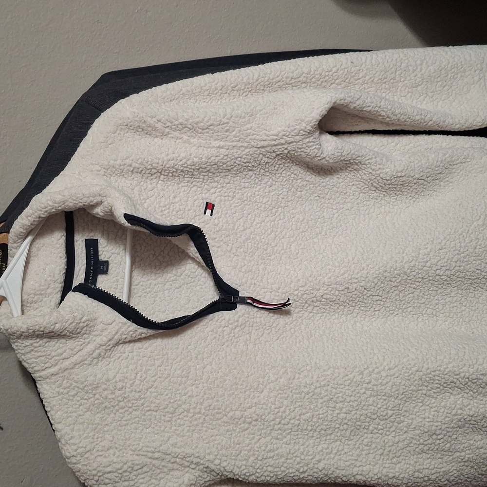 Tommy Hilfiger sweatshirt